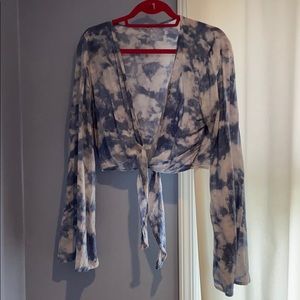 SKY BLUE TIE DYE LONG SLEEVE CROP